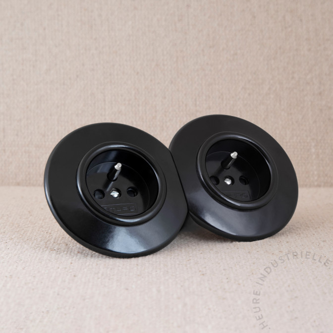 Prise courant 2P+T double THPG Bakélite noir rond